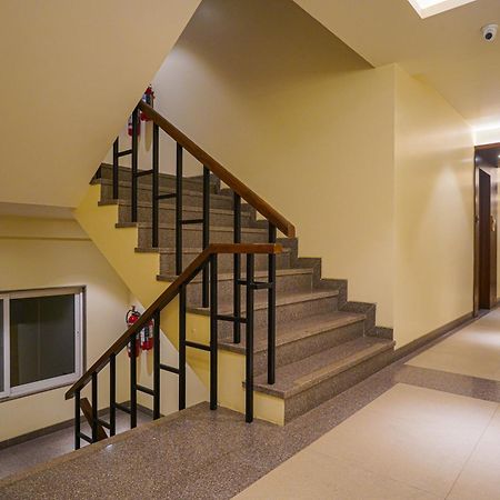 Hotel El Magnifico Surat Zewnętrze zdjęcie